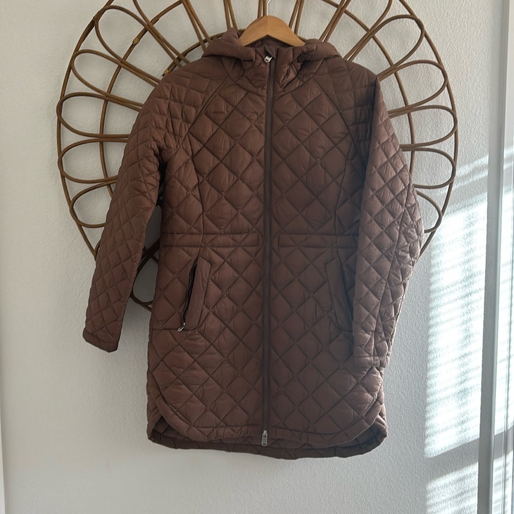 Athleta Whisper Featheless Jacket M